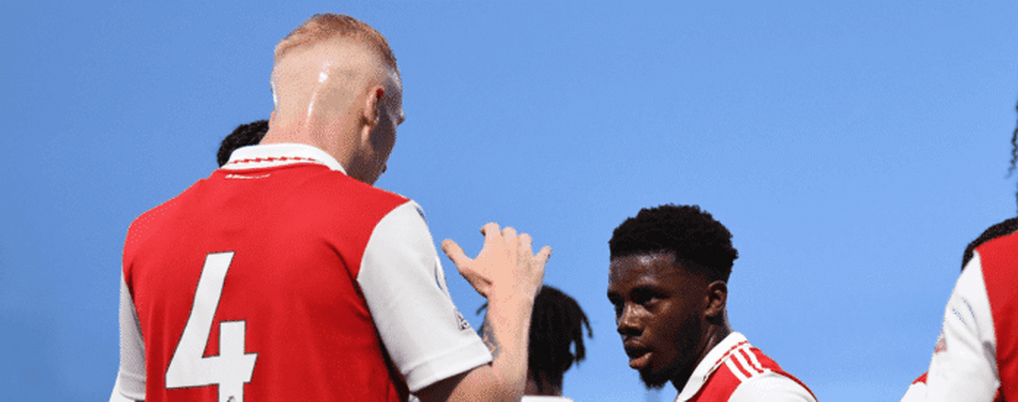  巴特勒新星锐不可当表现突出，阿森纳前途光明！上演精彩一战